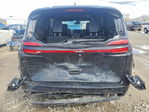 Chrysler Pacifica 2023