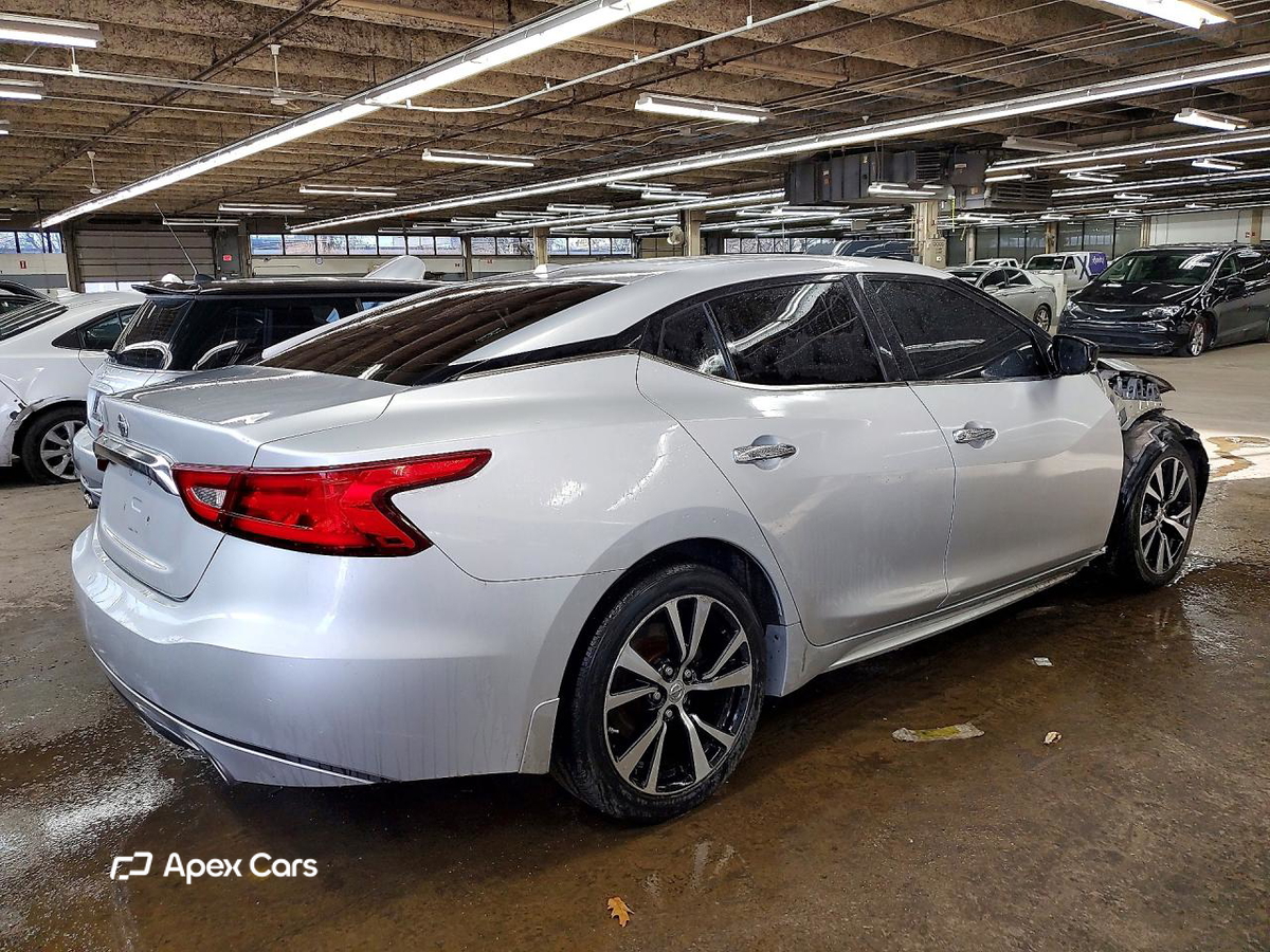 Nissan Maxima 2018