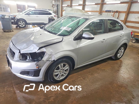 Chevrolet Sonic 2015 - Image 1 of 14