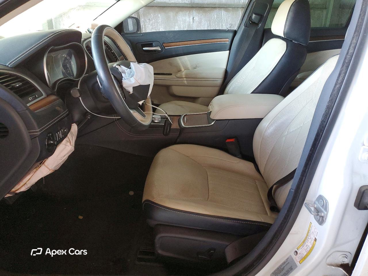 Chrysler 300 2016