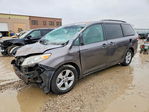 Toyota Sienna 2011