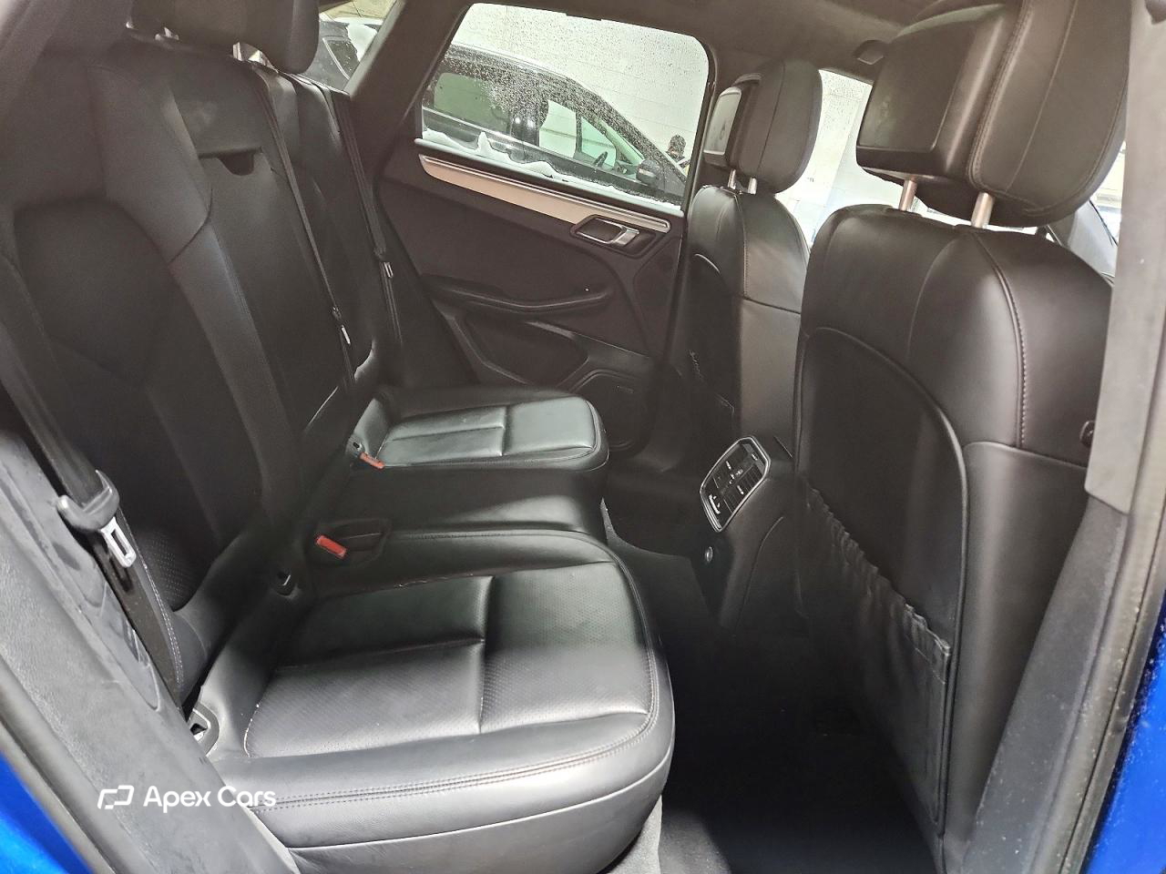 Porsche Macan 2016