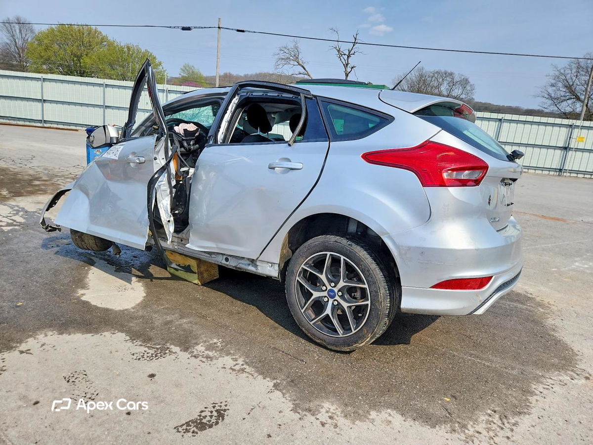 Ford Focus 2015