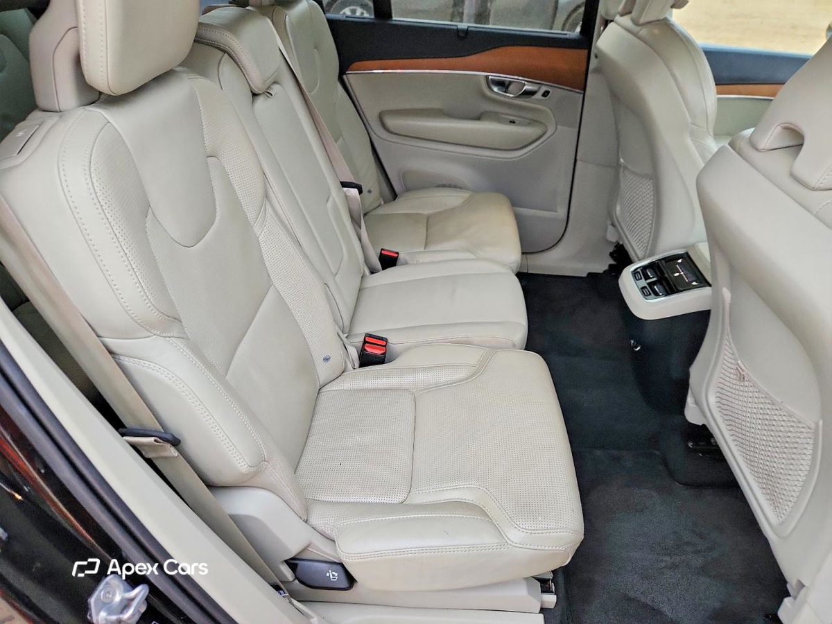 Volvo XC90 2019