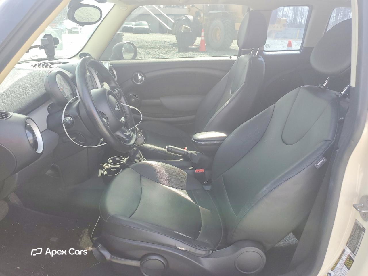 MINI Cooper 2011