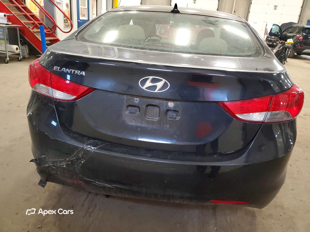 Hyundai Elantra 2012