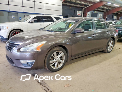 Nissan Altima 2014 - Image 1 of 12