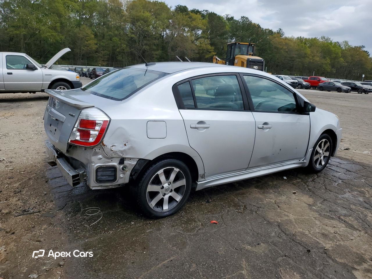 Nissan Sentra 2012