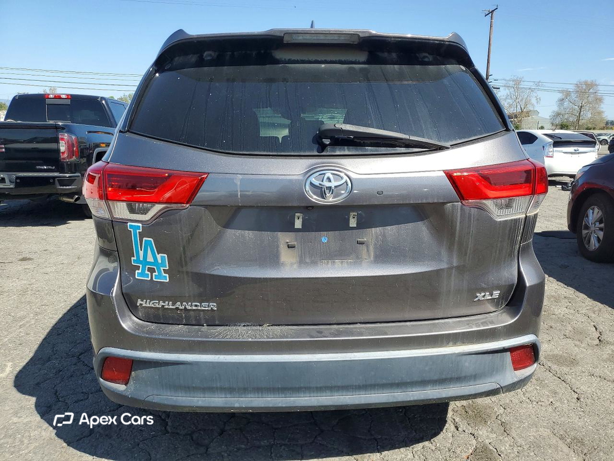 Toyota Highlander 2018