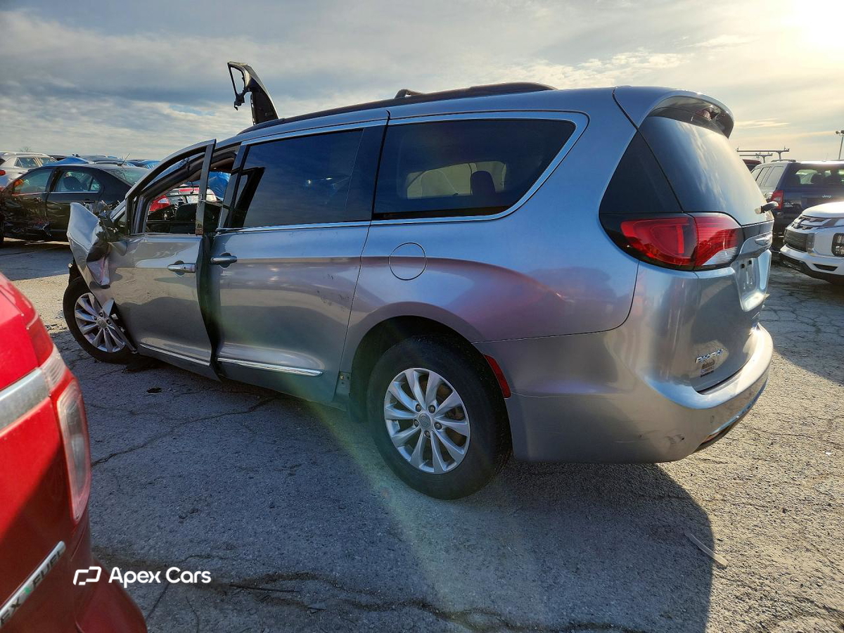 Chrysler Pacifica 2017