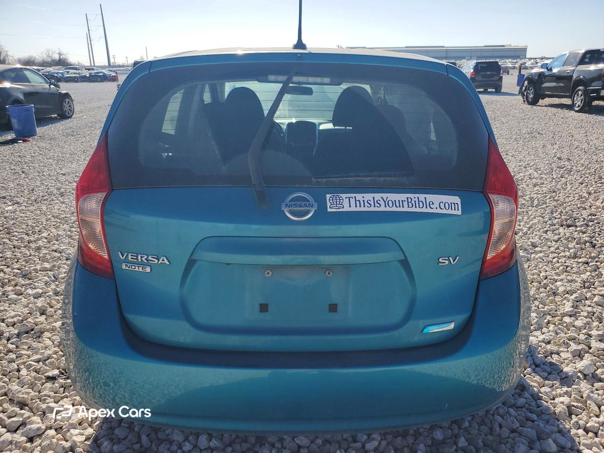 Nissan Versa 2016