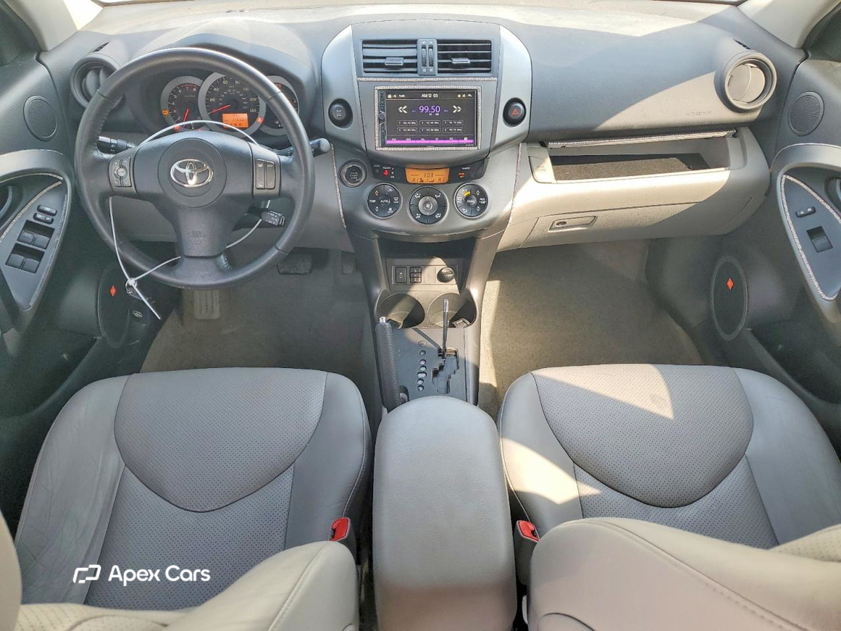 Toyota RAV 4 2011
