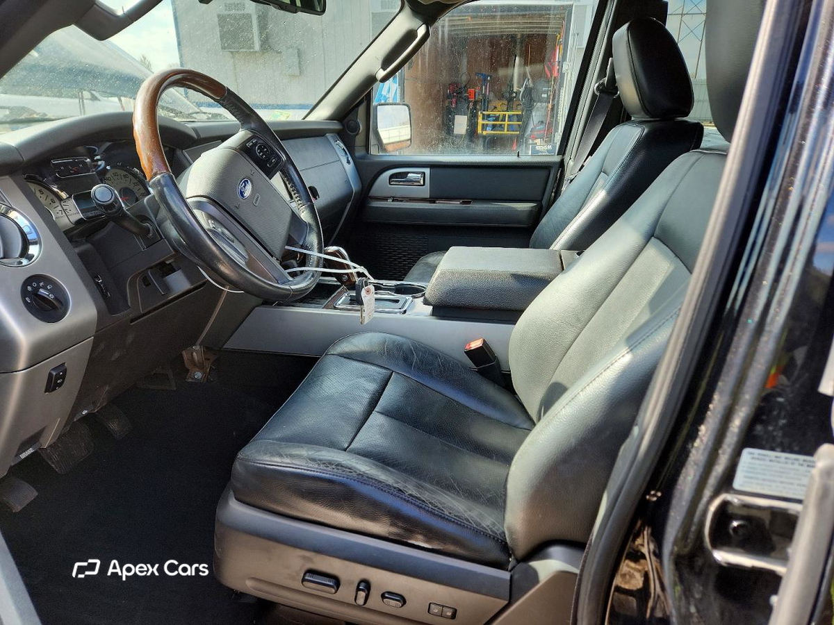 Ford Expedition 2010