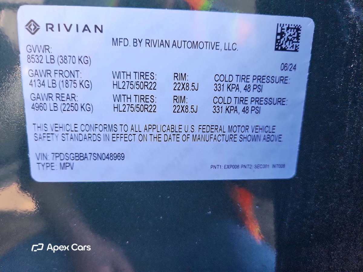 Rivian R1S 2025
