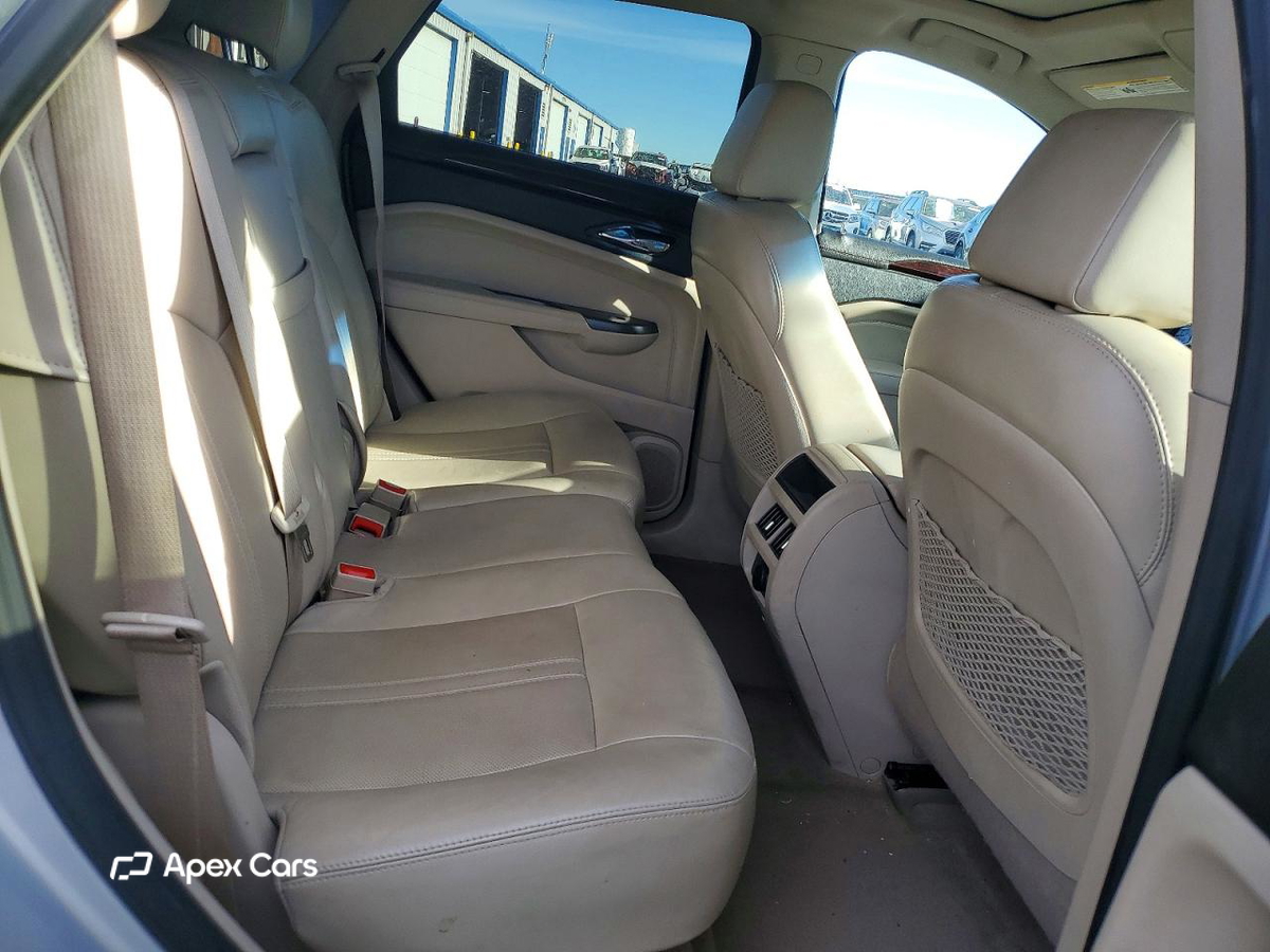 Cadillac SRX 2012