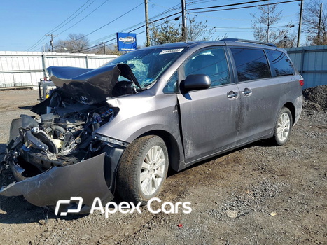 Toyota Sienna 2016 - Image 1 of 14