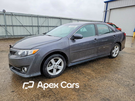 Toyota Camry 2012 - Image 1 of 13