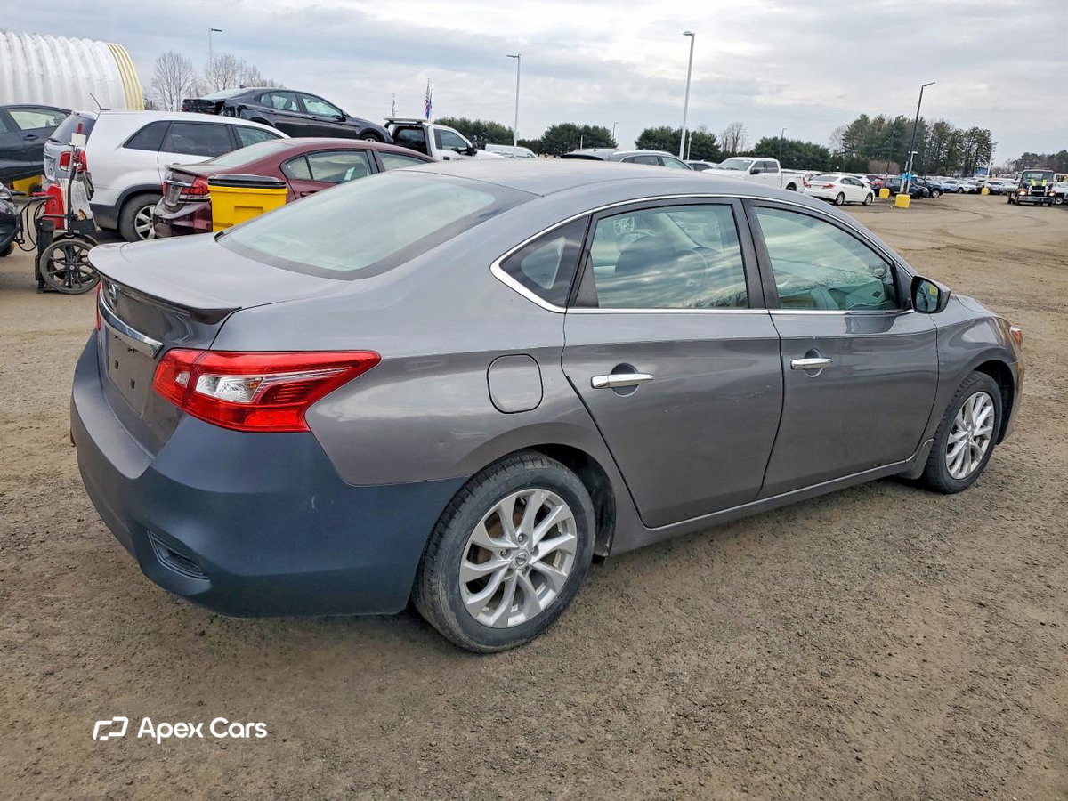 Nissan Sentra 2018