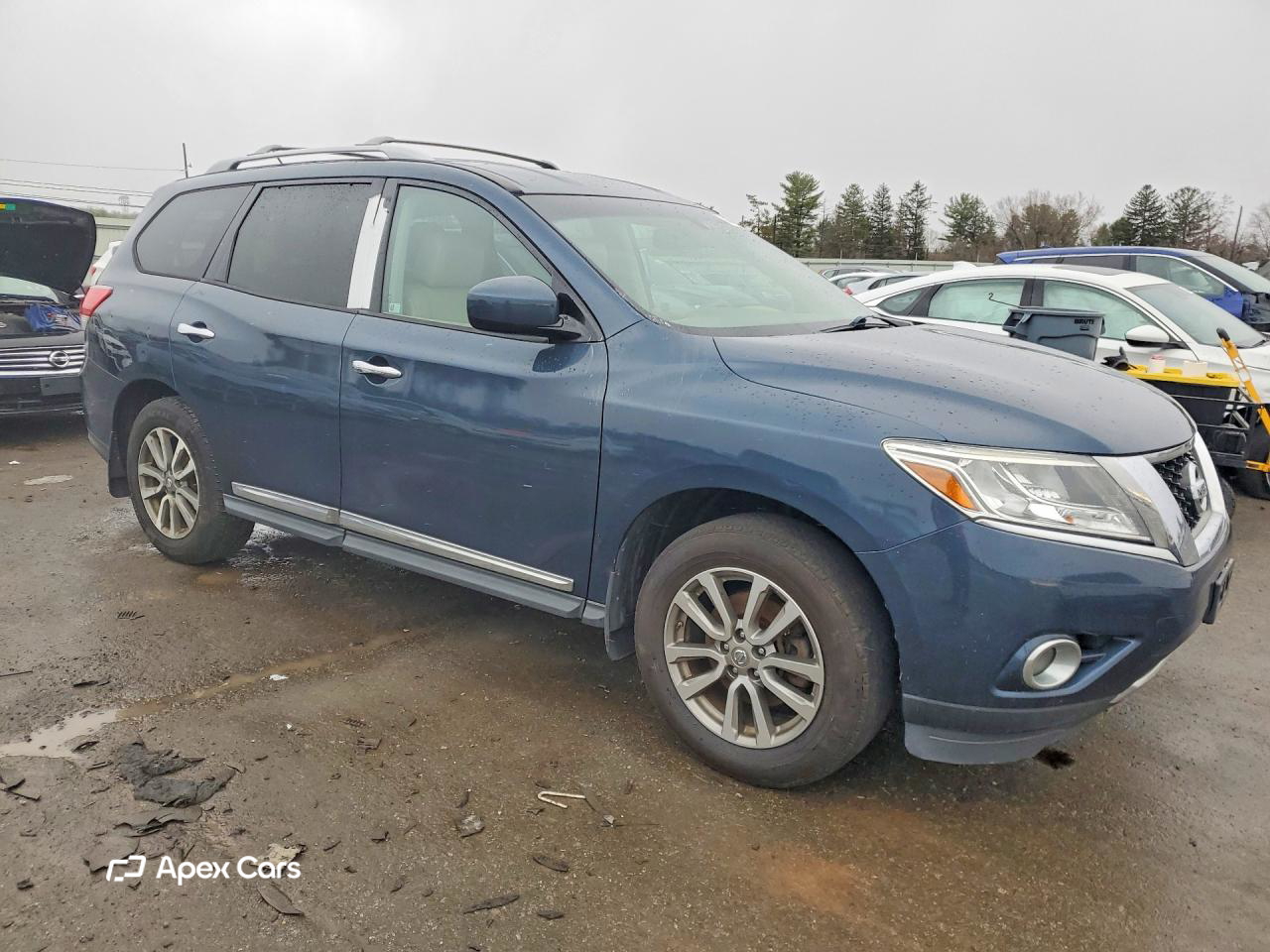 Nissan Pathfinder 2013