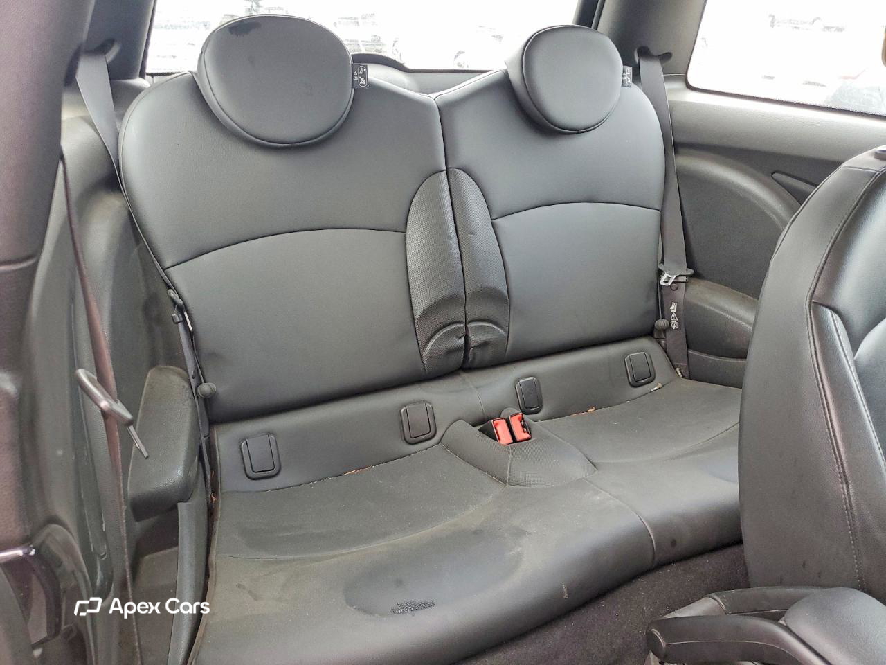 MINI Cooper 2011