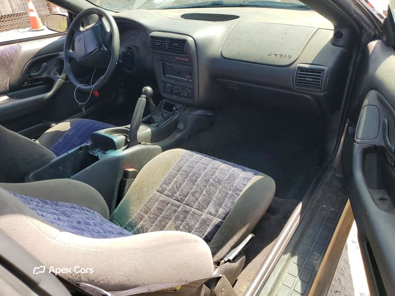 Chevrolet Camaro 2001