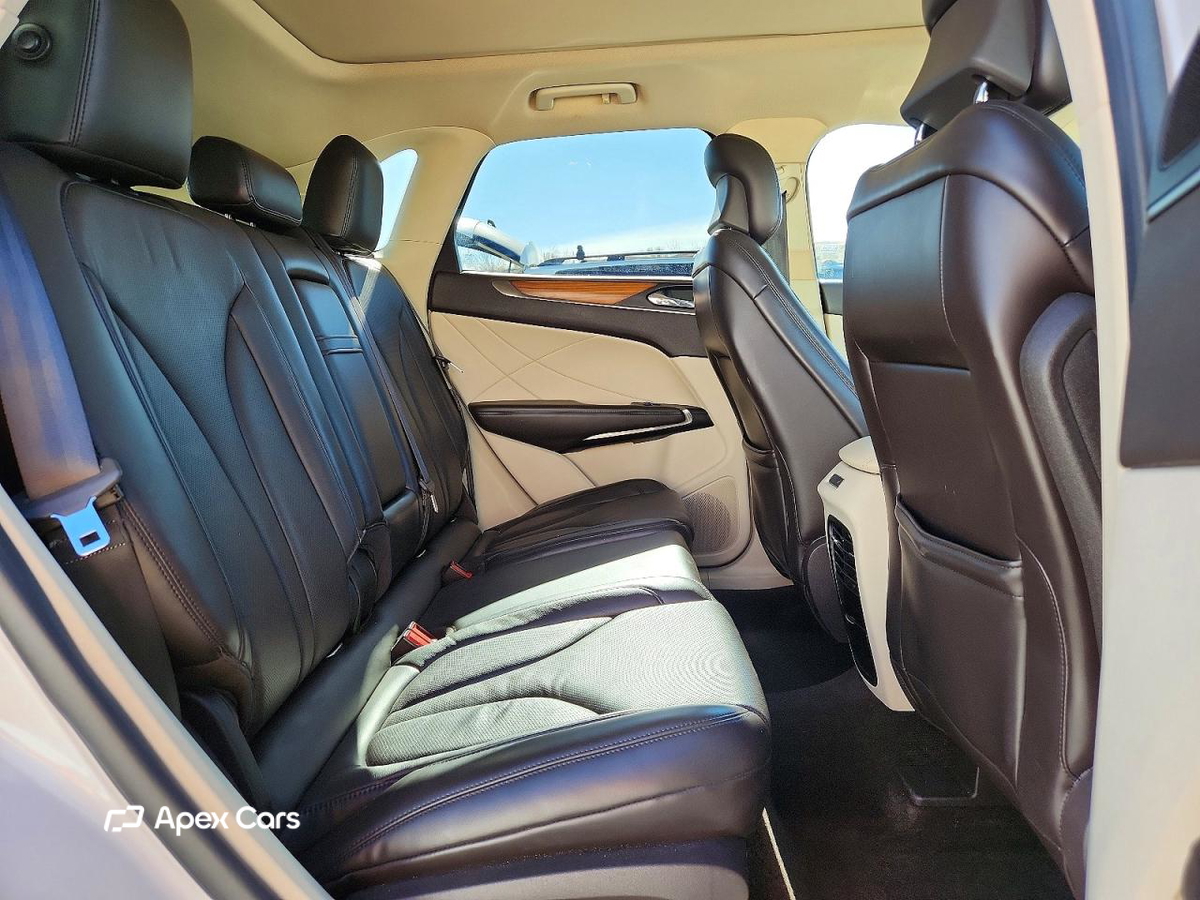 Lincoln MKZ 2015