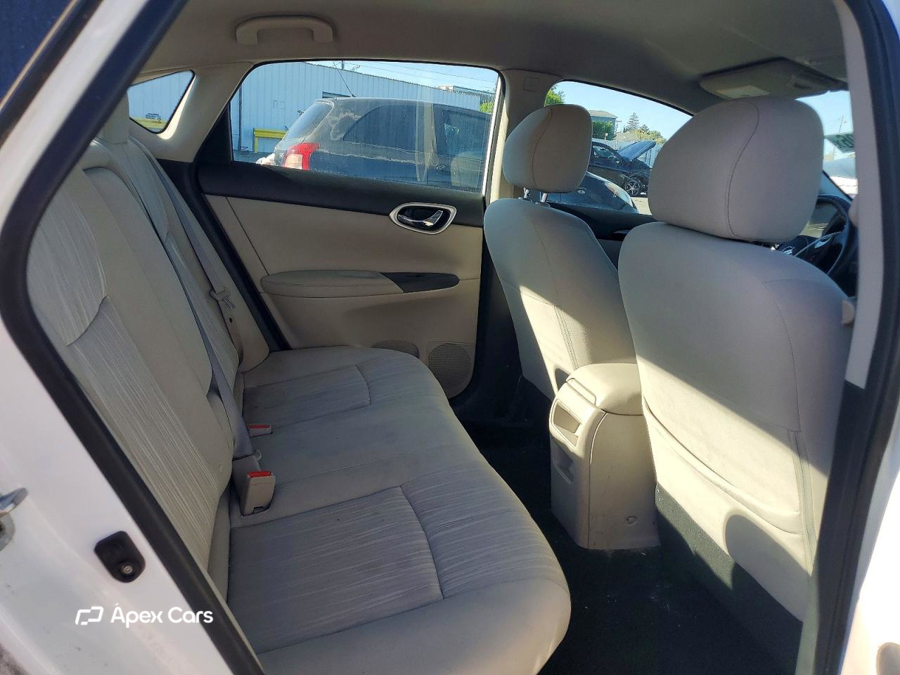 Nissan Sentra 2016