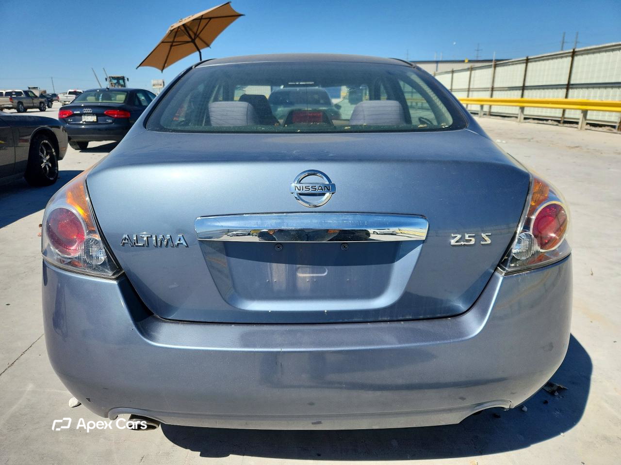 Nissan Altima 2012