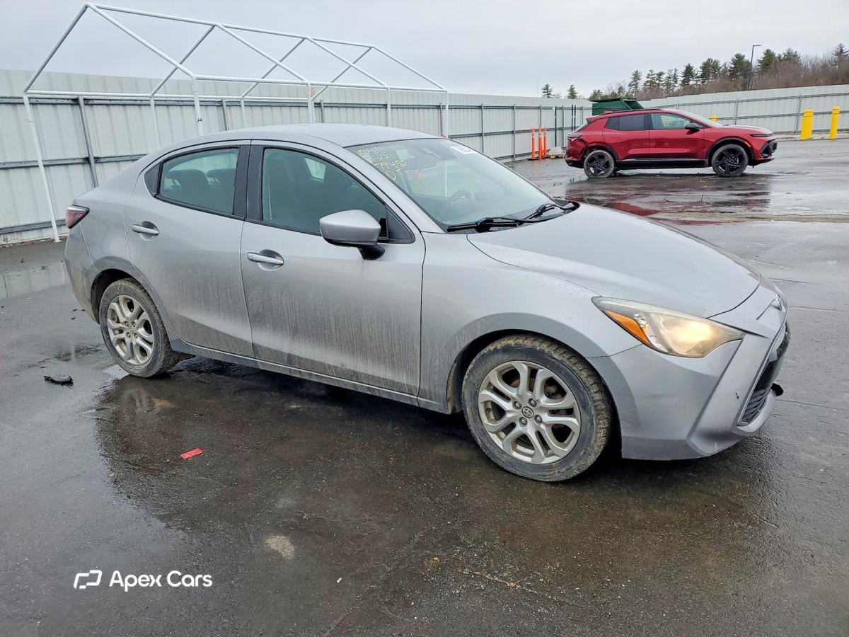 Scion iA 2016
