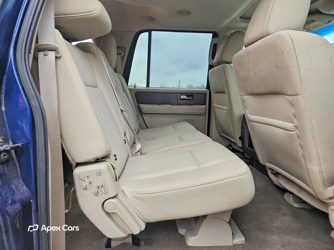 Ford Expedition 2012