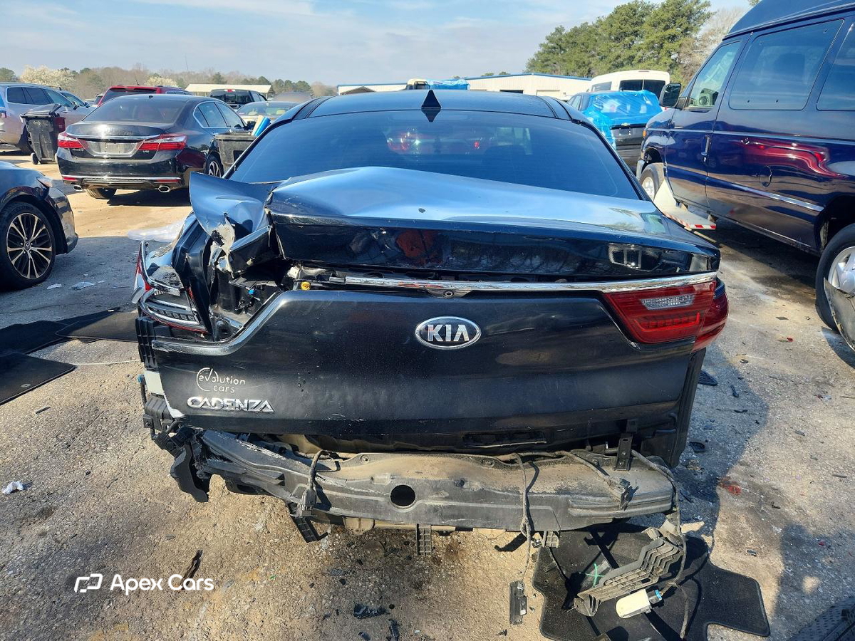 Kia Cadenza 2017
