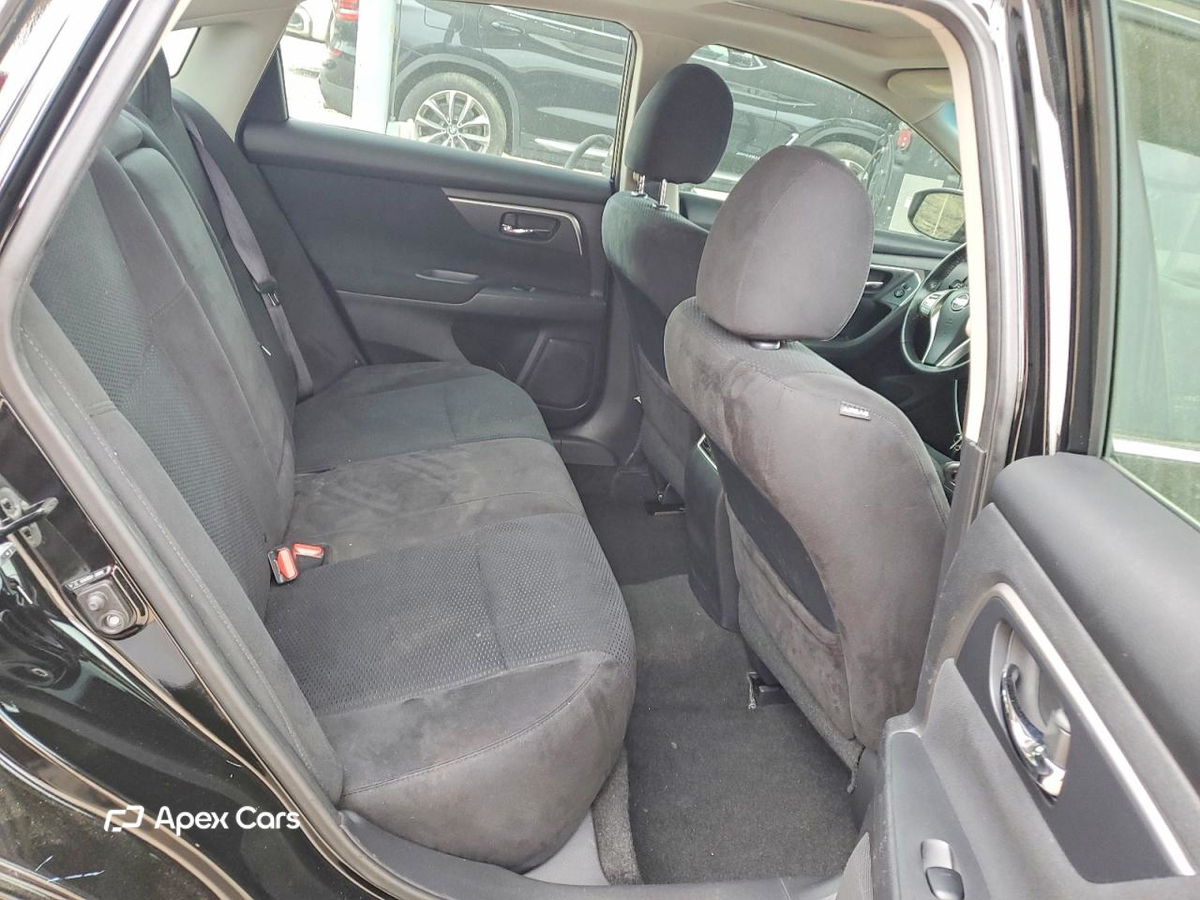 Nissan Altima 2015