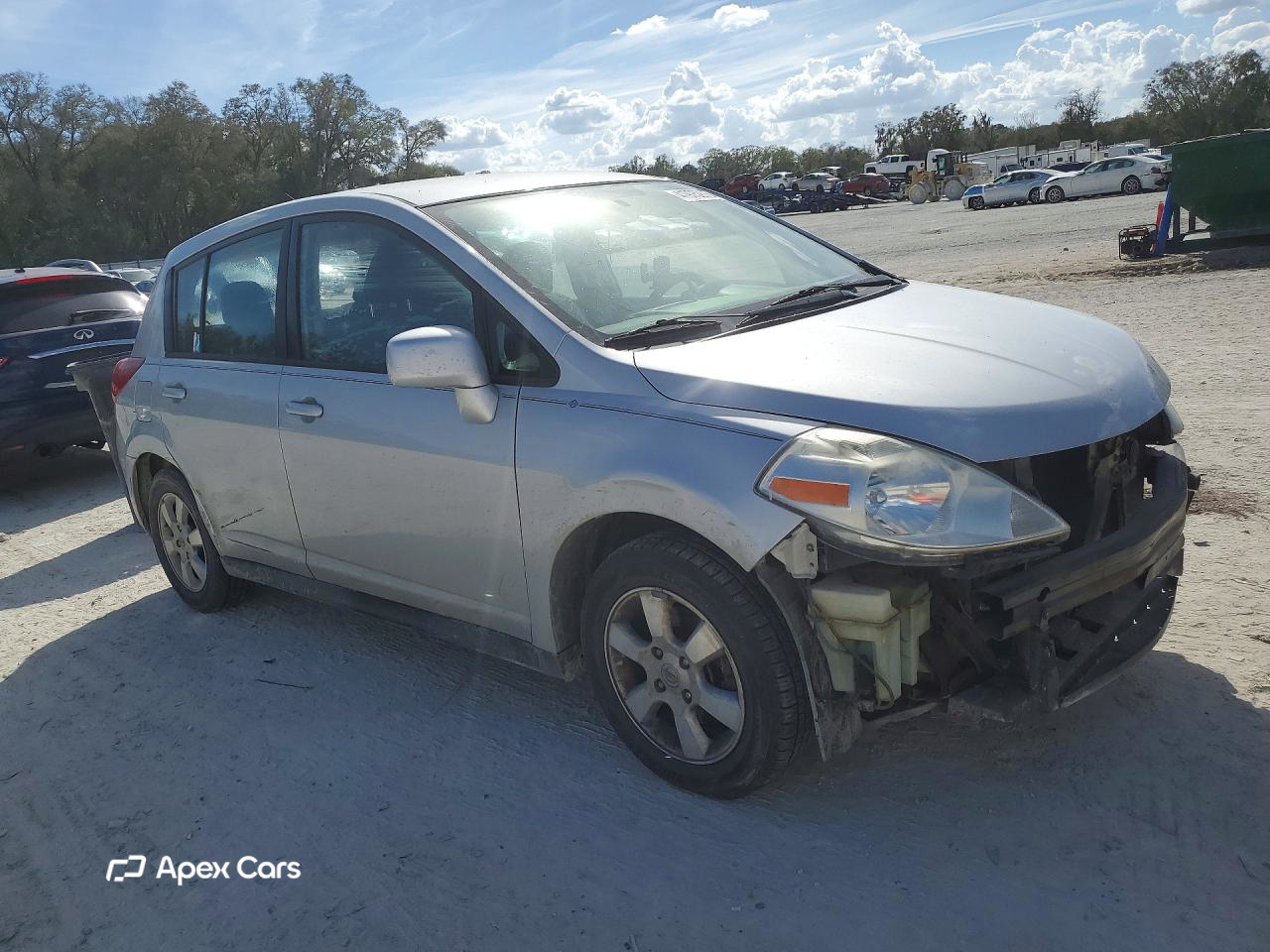 Nissan Versa 2012