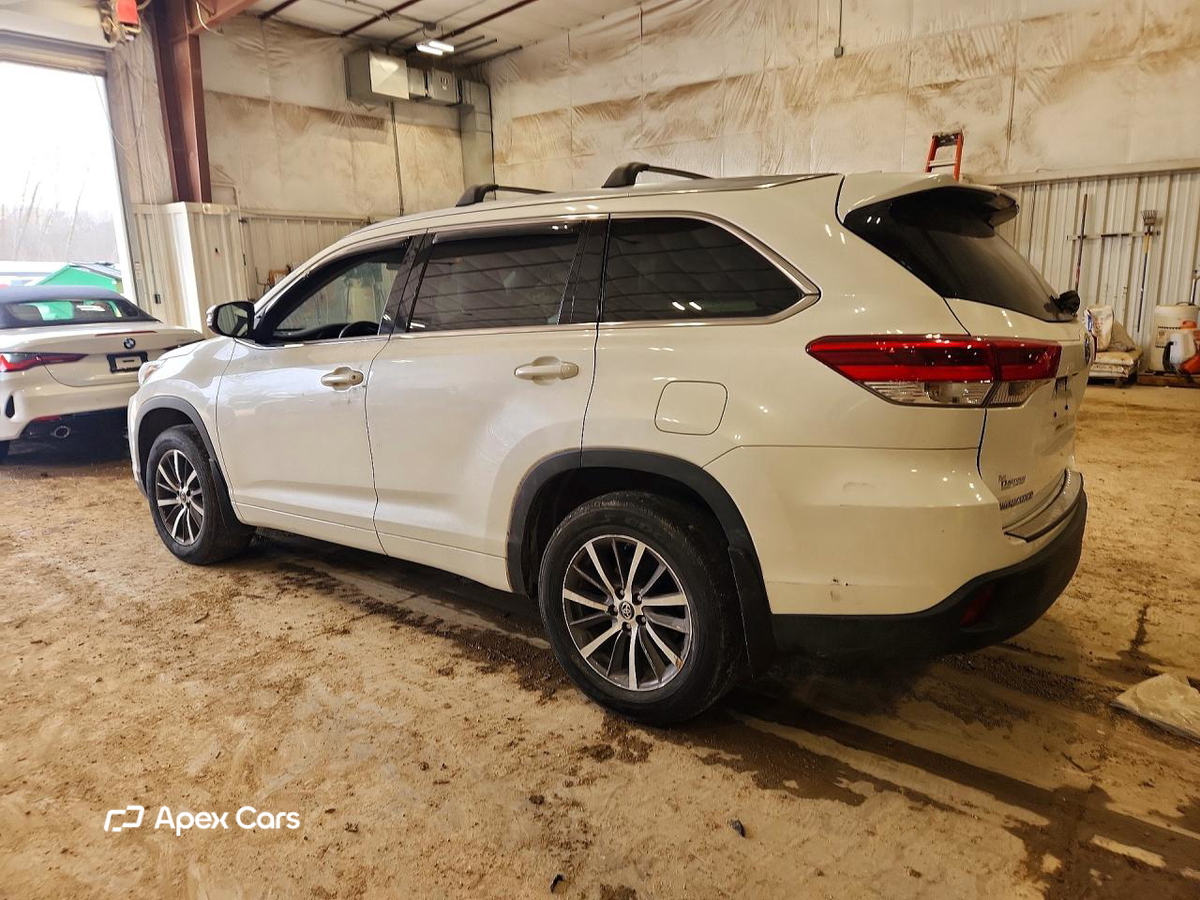 Toyota Highlander 2017
