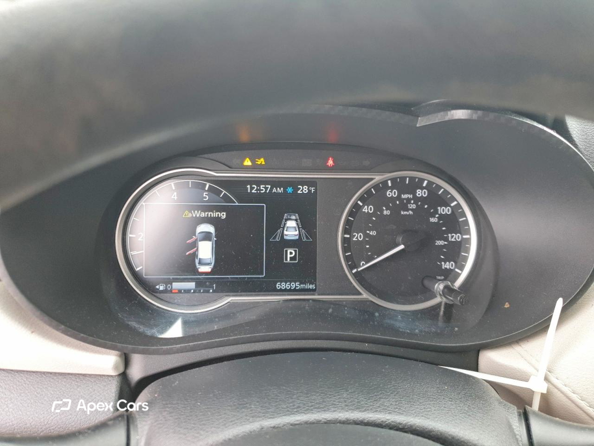 Nissan Versa 2021