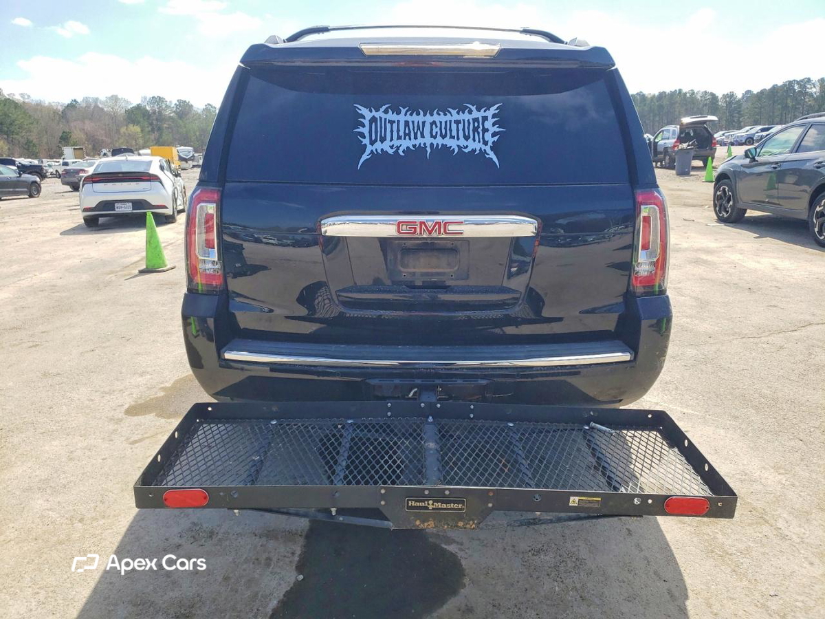 GMC Yukon 2016