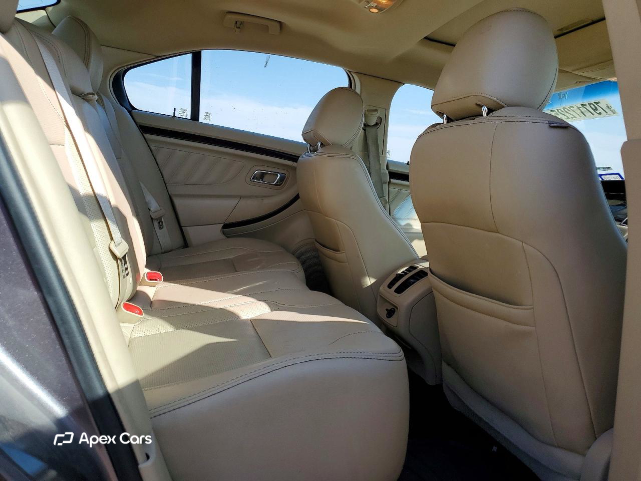 Ford Taurus 2013