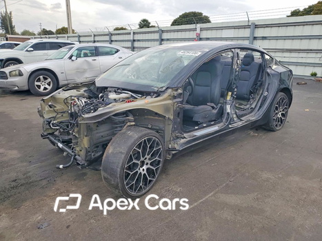 Tesla Model 3 2019 - Zdjęcie 1 z 14
