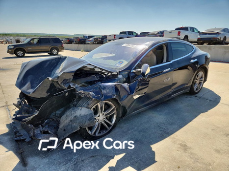 Tesla Model S 2013 - Zdjęcie 1 z 13