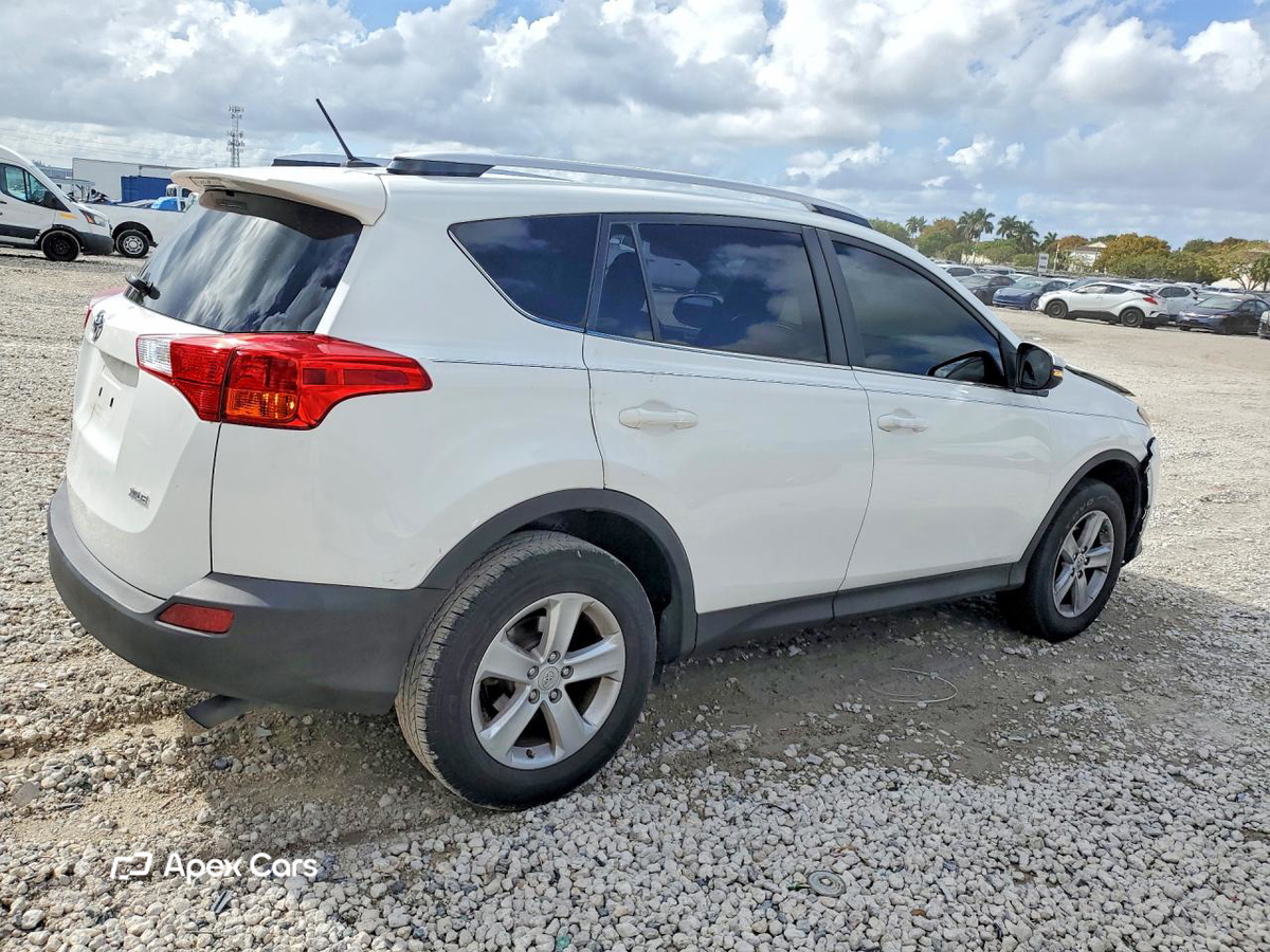 Toyota RAV 4 2014