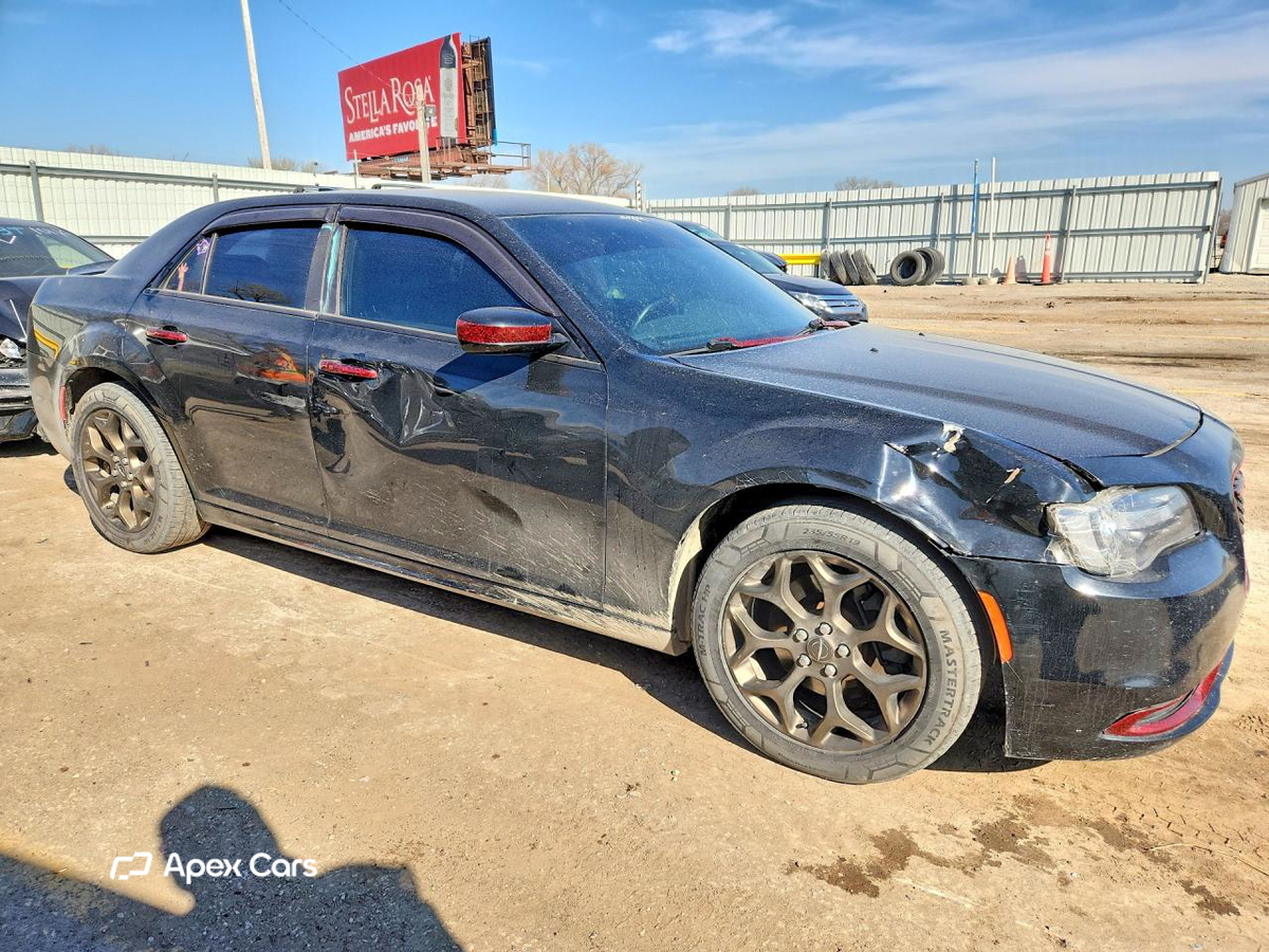 Chrysler 300 2016