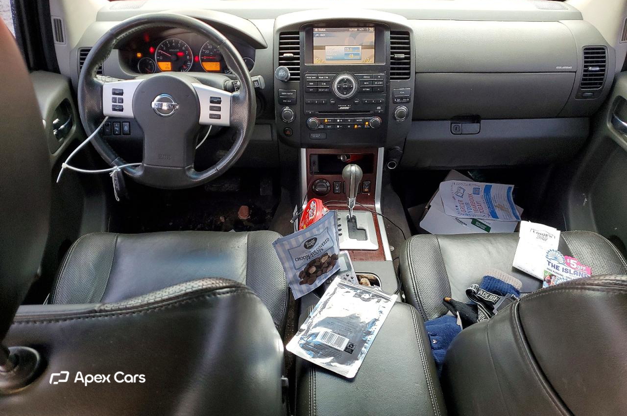 Nissan Pathfinder 2011
