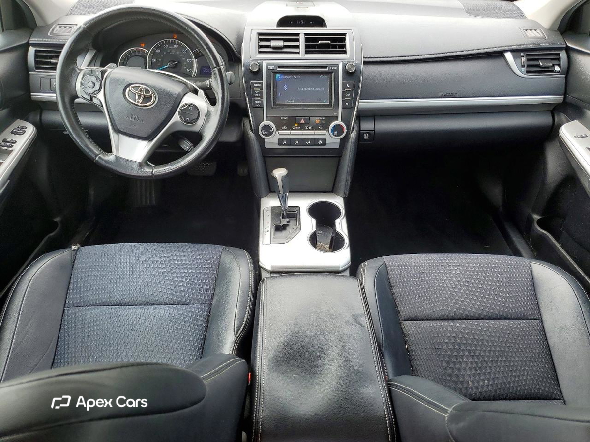 Toyota Camry 2012