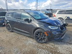 Chrysler Pacifica 2023