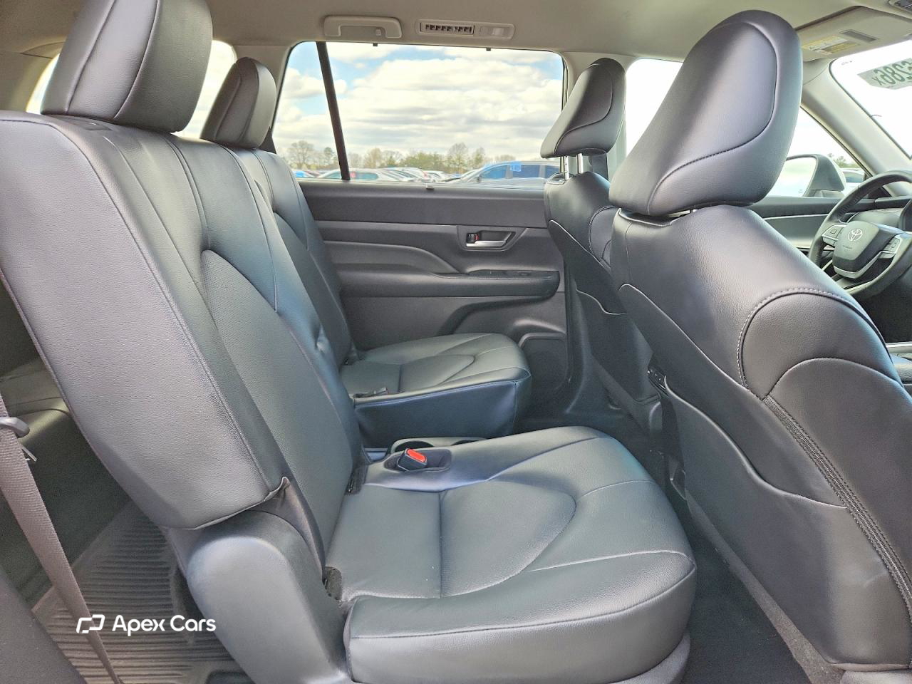 Toyota Highlander 2024