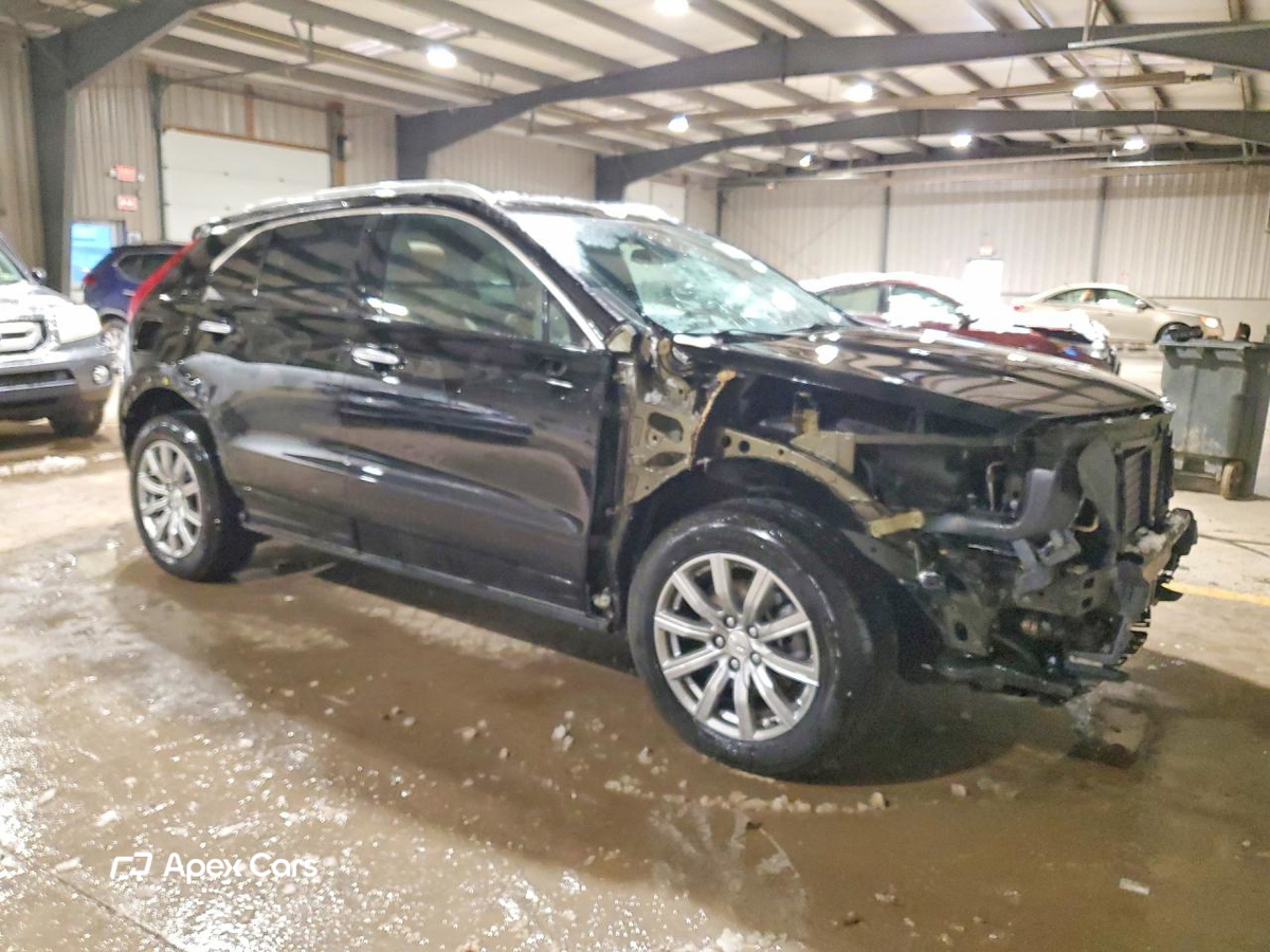 Cadillac XT4 2021