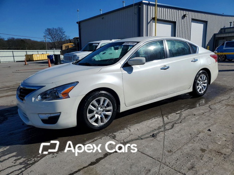 Nissan Altima 2013 - Image 1 of 13