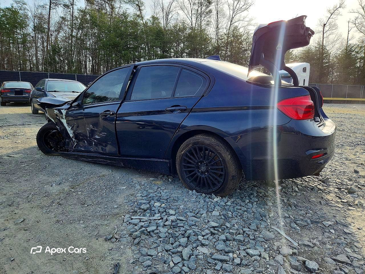 BMW Series 3 2016