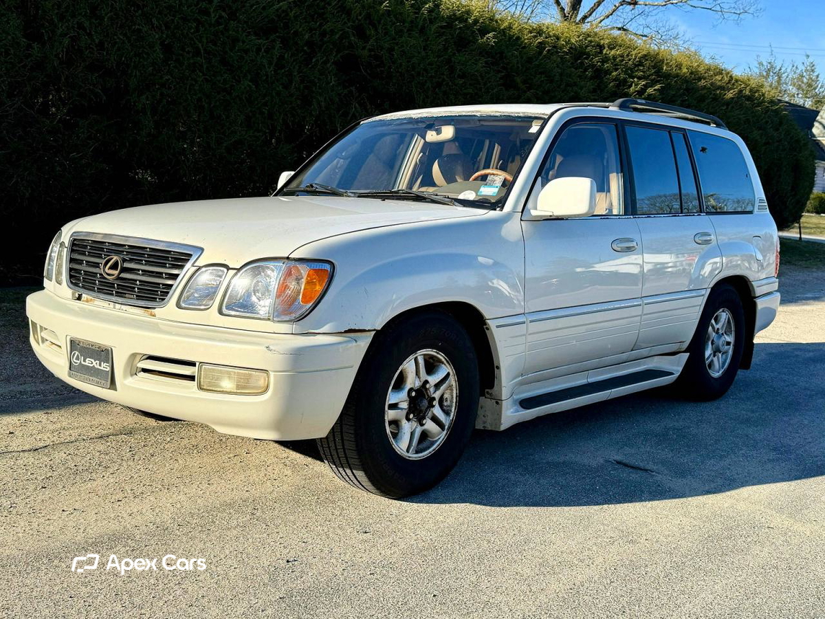 Lexus LX 2000