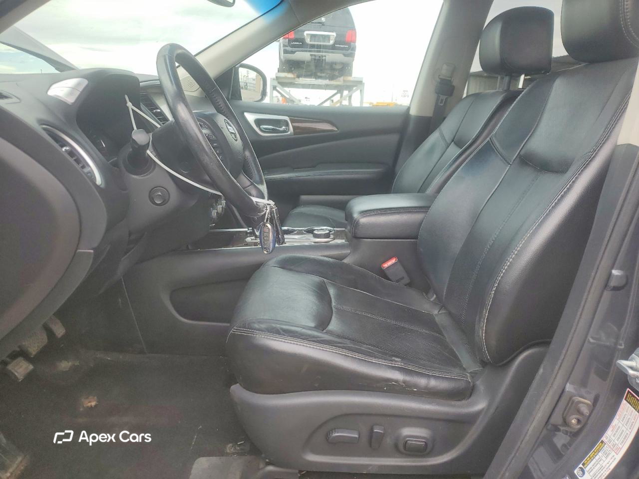 Nissan Pathfinder 2014
